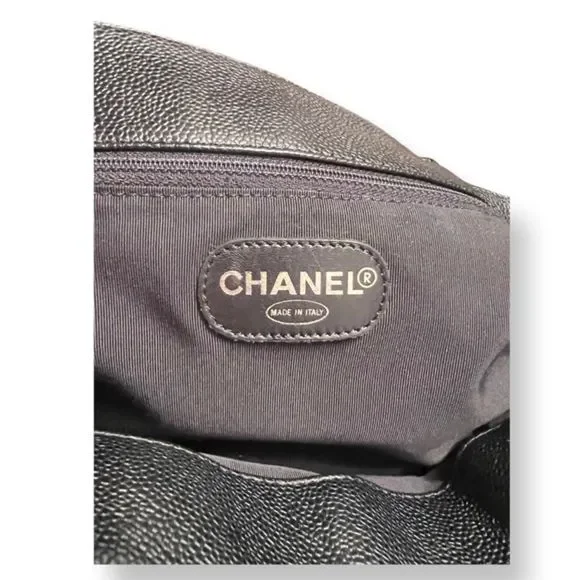 Vintage Chanel Caviar Leather Tote - Picture 7 of 12